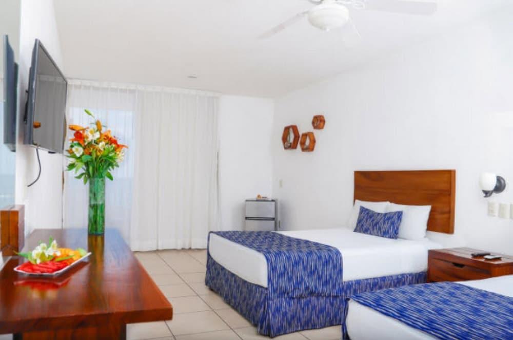 Costa Alegre Hotel & Suites Rincon de Guayabitos Eksteriør billede