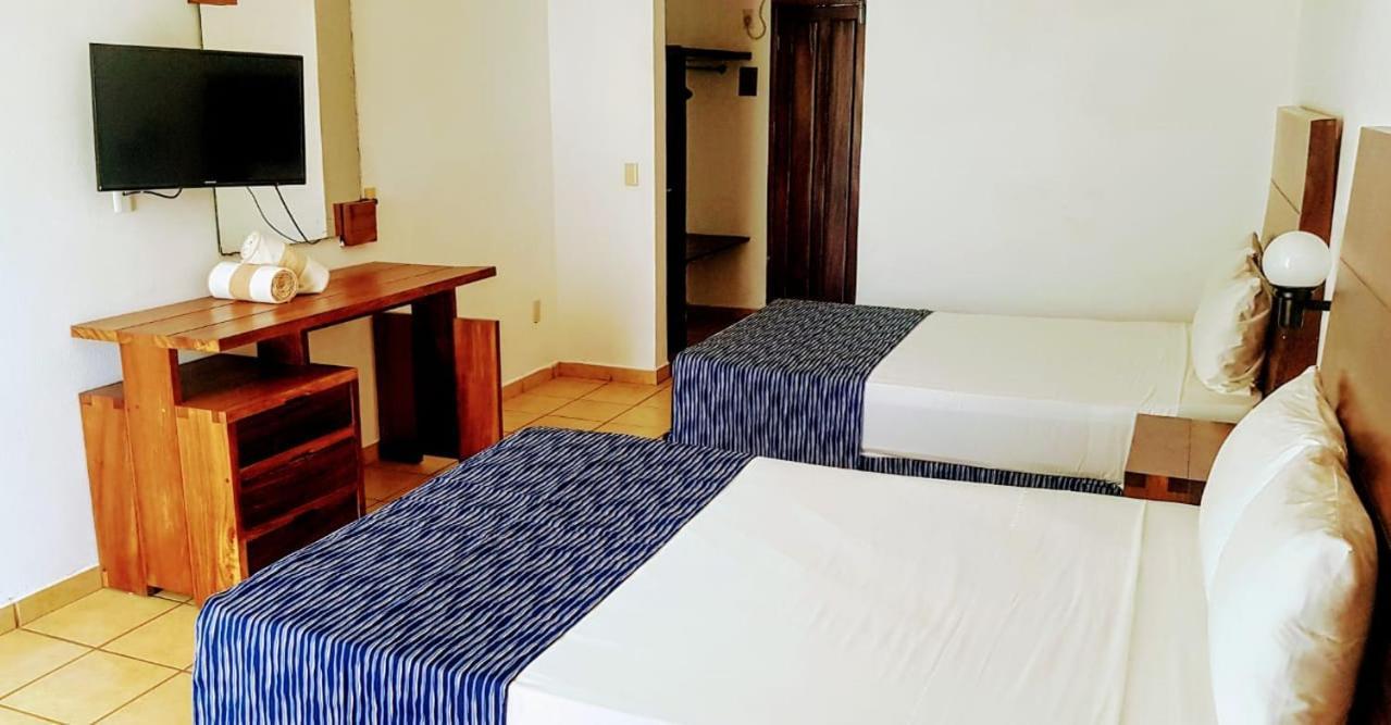 Costa Alegre Hotel & Suites Rincon de Guayabitos Eksteriør billede